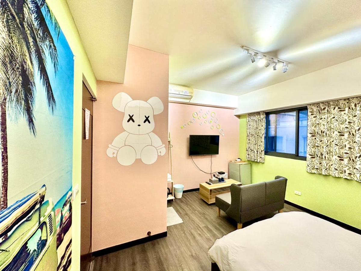 Appartamento 一中北極熊 Taichung Esterno foto