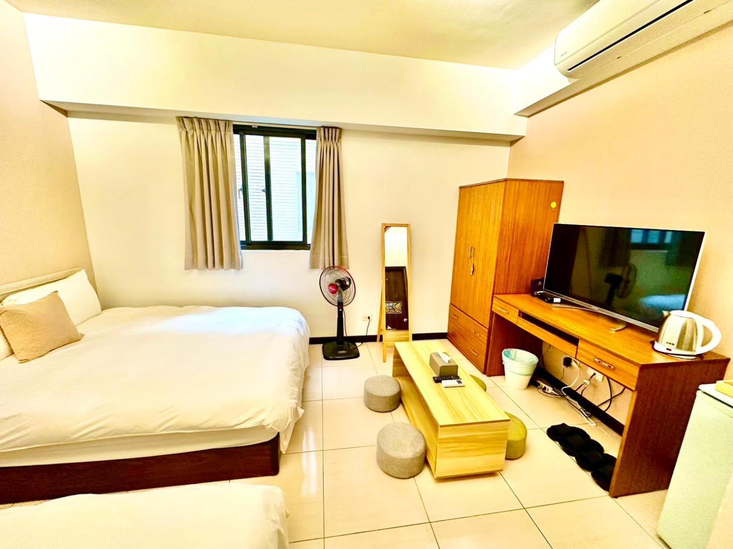 Appartamento 一中北極熊 Taichung Esterno foto