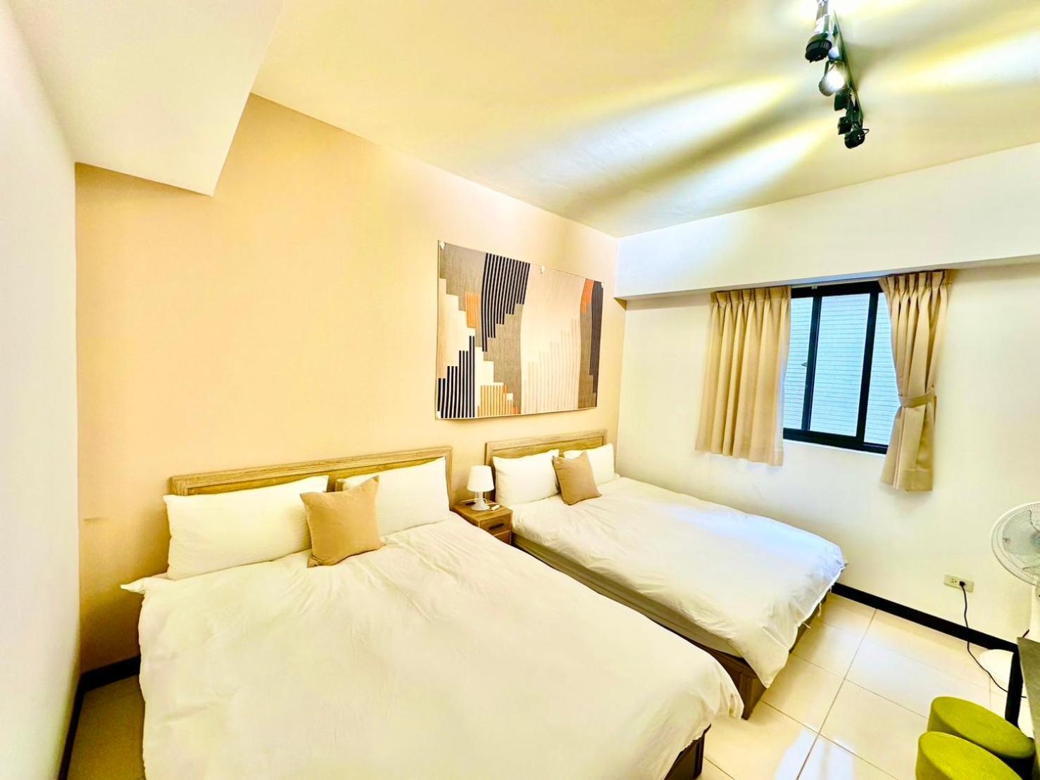 Appartamento 一中北極熊 Taichung Esterno foto